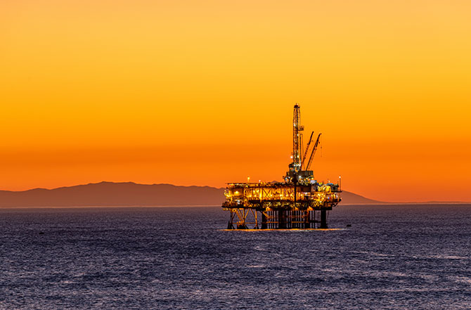 ammat-offshore-oil-platform-at-dusk